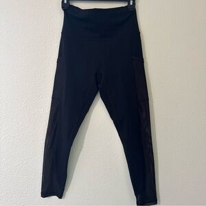 Aerie OFFLINE GOALS MESH PANNEL 7/8 LEGGINGS - medium